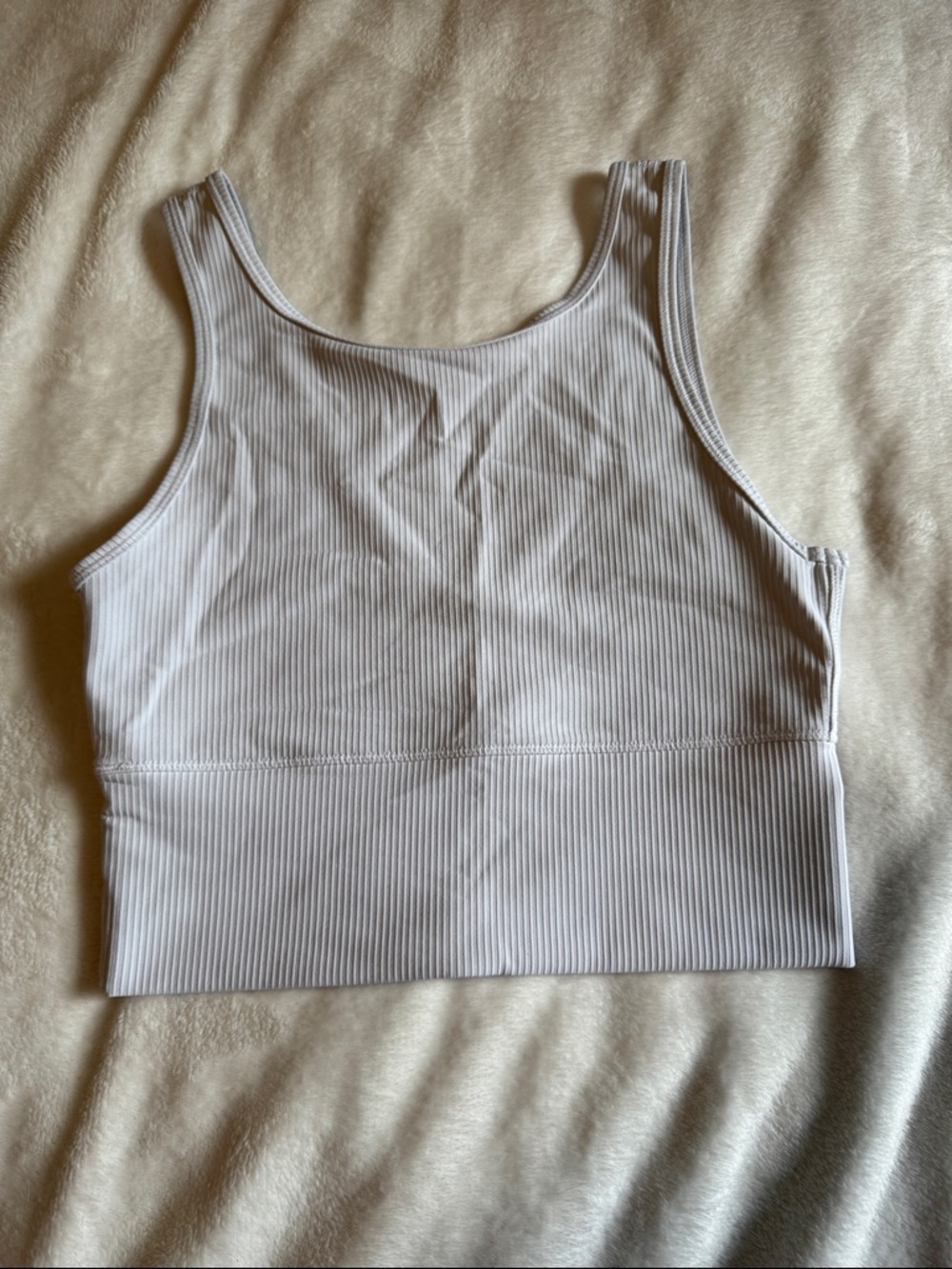 lululemon Power Pivot Tank in white size 6